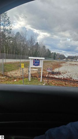 1265 Channel Way, Gladwin, MI 48624