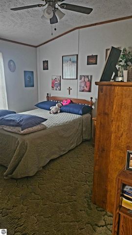 1265 Channel Way, Gladwin, MI 48624