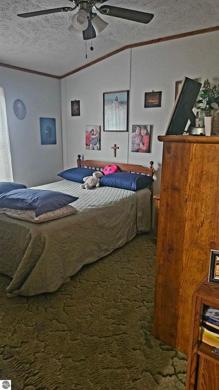 Image 5 of property listing at 1265 Channel Way, Gladwin, MI 48624