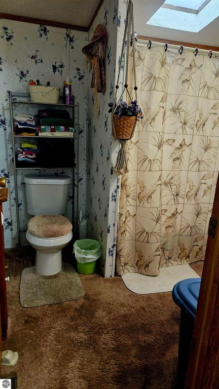 Image 6 of property listing at 1265 Channel Way, Gladwin, MI 48624