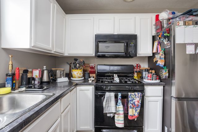 98 East Street, Danville, IN 46122