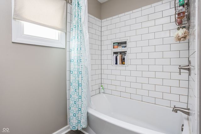 98 East Street, Danville, IN 46122