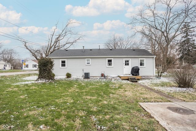 98 East Street, Danville, IN 46122