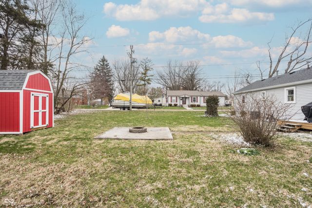 98 East Street, Danville, IN 46122