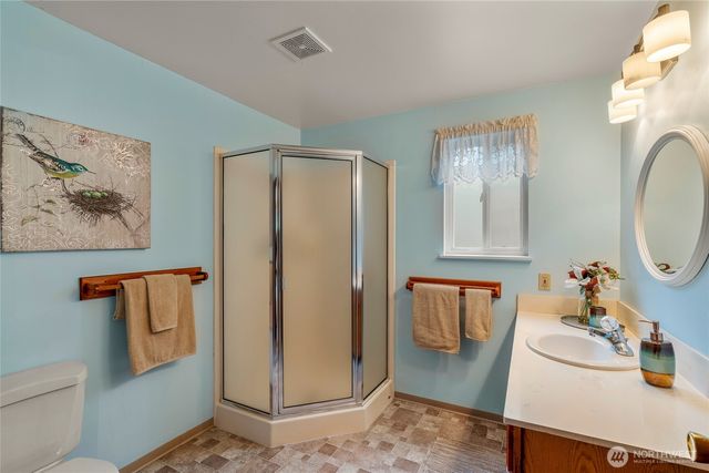 8811 187th Street NE, Bothell, WA 98011