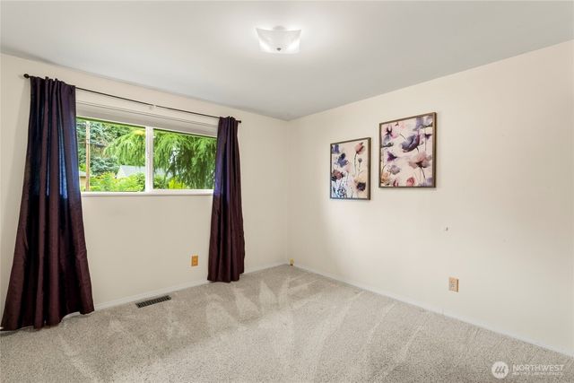 8811 187th Street NE, Bothell, WA 98011
