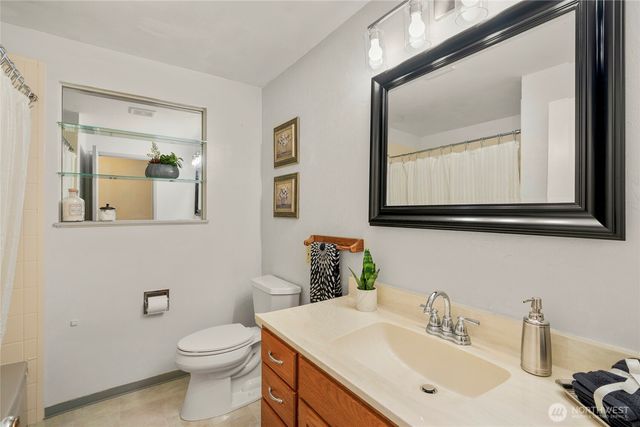 8811 187th Street NE, Bothell, WA 98011