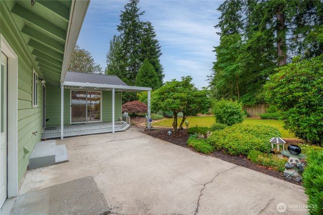 8811 187th Street NE, Bothell, WA 98011
