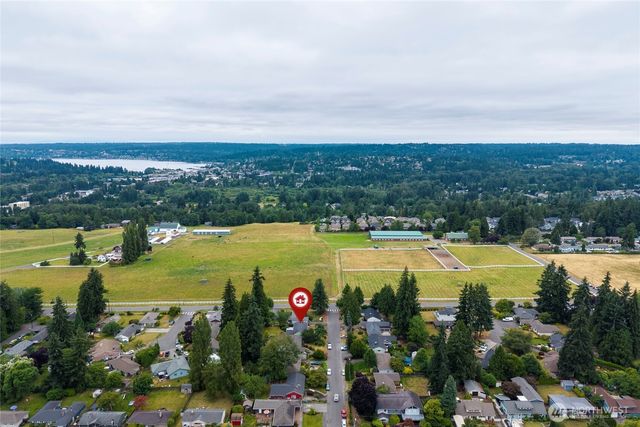 8811 187th Street NE, Bothell, WA 98011