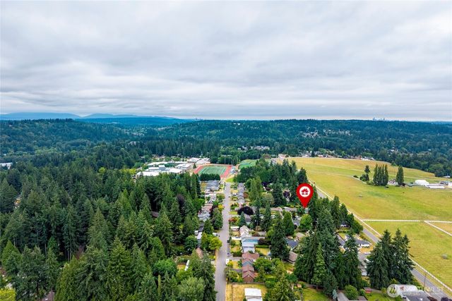 8811 187th Street NE, Bothell, WA 98011