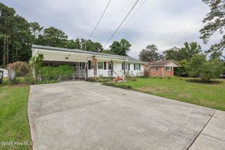 137 Cardinal Road, Jacksonville, NC 28546