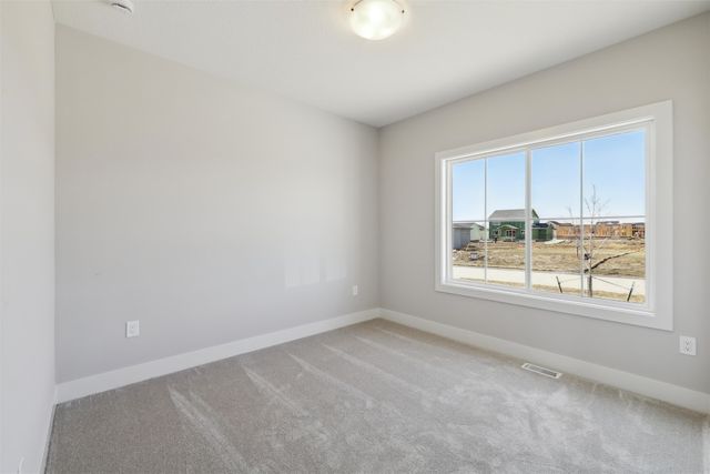 4653 177th Street, Urbandale, IA 50323