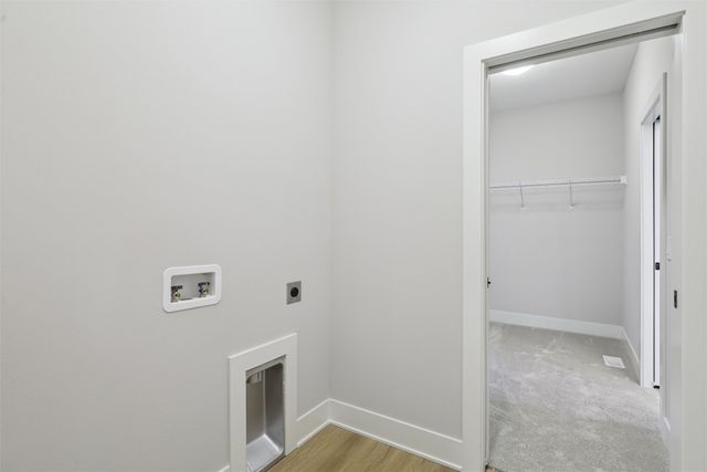 4653 177th Street, Urbandale, IA 50323