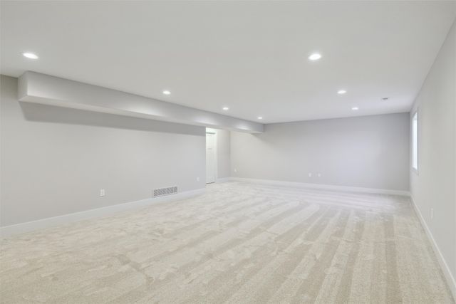 4653 177th Street, Urbandale, IA 50323