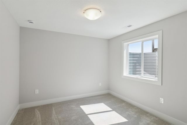 4653 177th Street, Urbandale, IA 50323