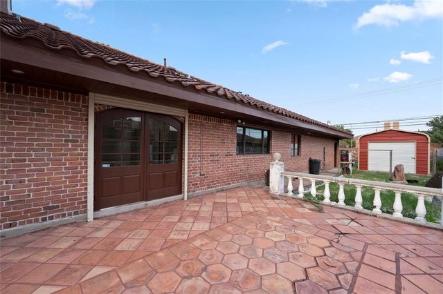 6303 Lugary Drive, Houston, TX 77036