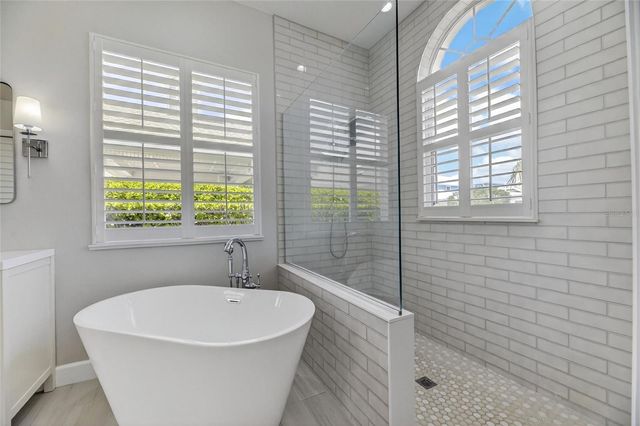 4720 CLIPPER DRIVE, Bradenton, FL 34208