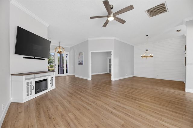 4720 CLIPPER DRIVE, Bradenton, FL 34208