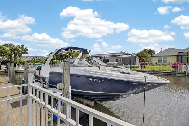 4720 CLIPPER DRIVE, Bradenton, FL 34208