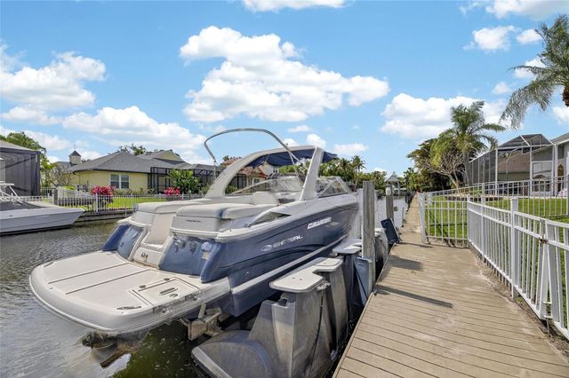 4720 CLIPPER DRIVE, Bradenton, FL 34208