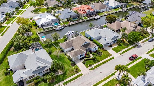 4720 CLIPPER DRIVE, Bradenton, FL 34208