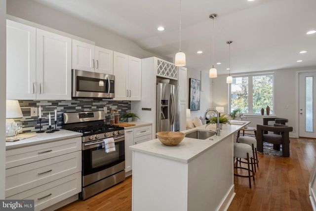 1125 S 24TH ST, Philadelphia, PA 19146
