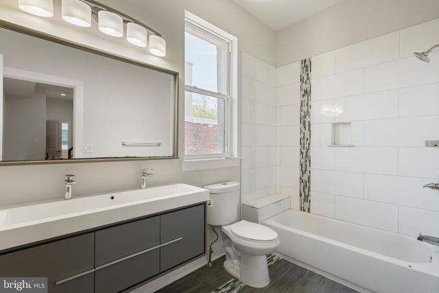 1125 S 24TH ST, Philadelphia, PA 19146