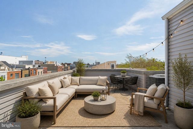 1125 S 24TH ST, Philadelphia, PA 19146