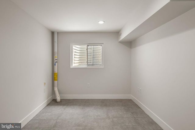 1125 S 24TH ST, Philadelphia, PA 19146
