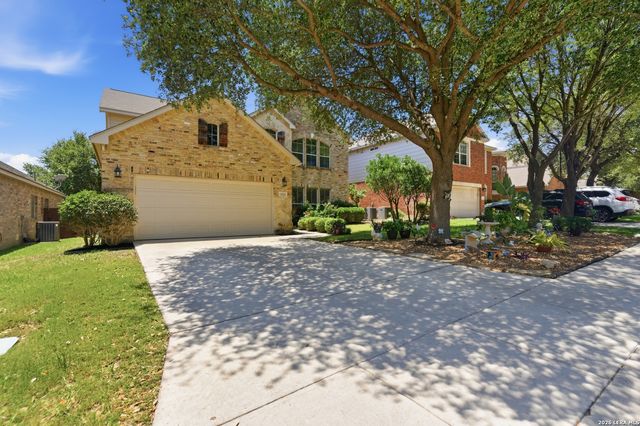 19519 Highgrove Ln, San Antonio, TX 78258