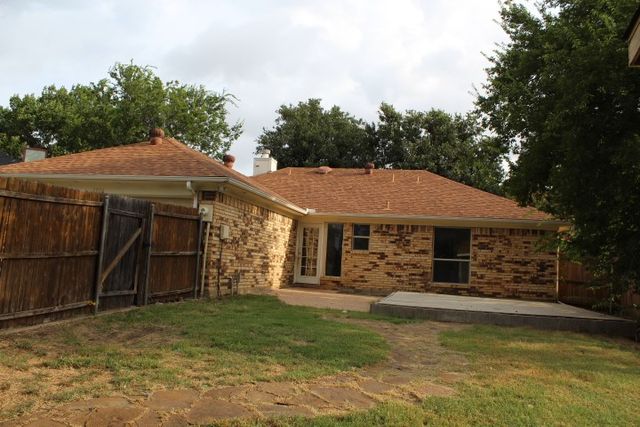 1538 Summerwind Lane, Lewisville, TX 75077