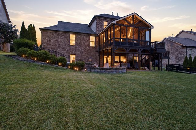 6729 Falls Ridge Ln, College Grove, TN 37046
