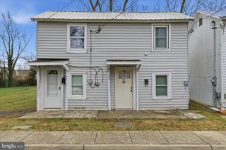 45 AND 45 1/2 RACE ST, Winchester, VA 22601
