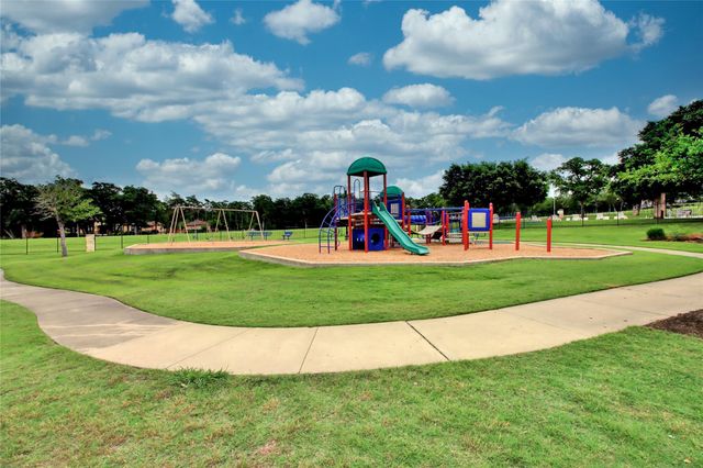 103 Periwinkle LN, Bastrop, TX 78602