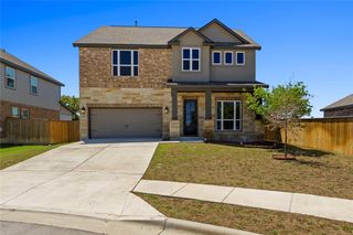 103 Periwinkle LN, Bastrop, TX 78602