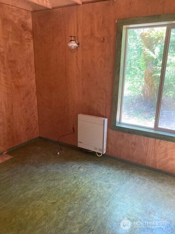50 N Canvasback Place, Hoodsport, WA 98548