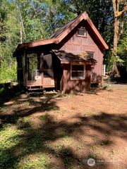 50 N Canvasback Place, Hoodsport, WA 98548