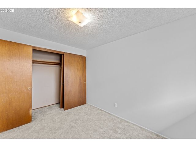 8317 Se 9TH Ave, Portland, OR 97202