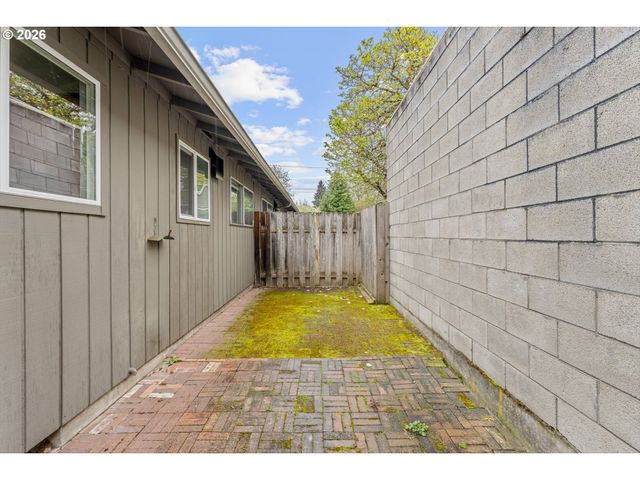8317 Se 9TH Ave, Portland, OR 97202