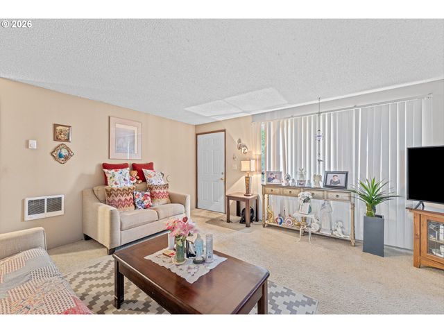 8317 Se 9TH Ave, Portland, OR 97202