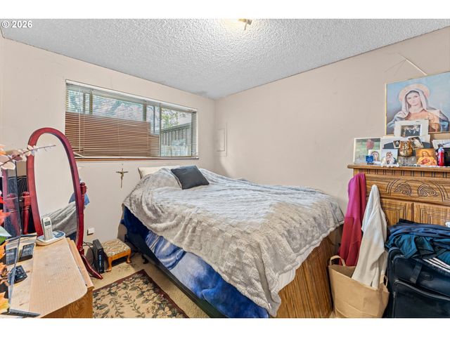 8317 Se 9TH Ave, Portland, OR 97202