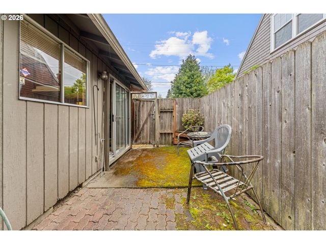 8317 Se 9TH Ave, Portland, OR 97202