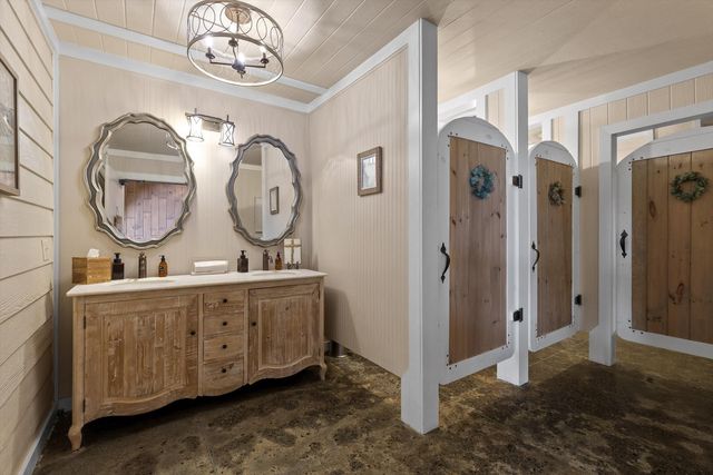 1020 Thomas Road, Benton, TN 37307