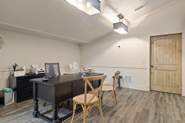 1020 Thomas Road, Benton, TN 37307