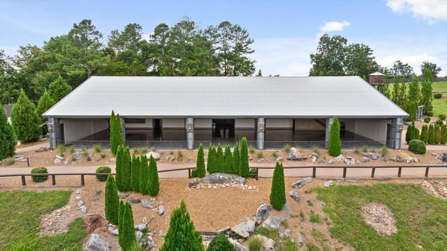 1020 Thomas Road, Benton, TN 37307