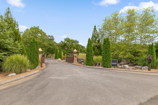 1020 Thomas Road, Benton, TN 37307