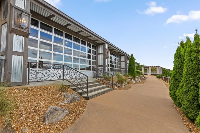 1020 Thomas Road, Benton, TN 37307