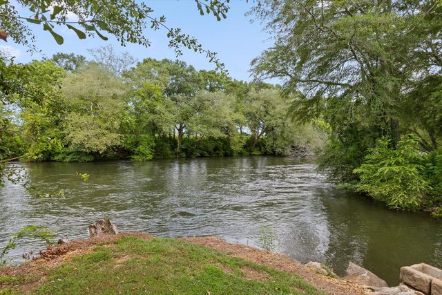 1020 Thomas Road, Benton, TN 37307