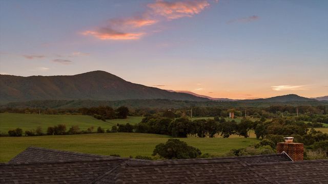 1020 Thomas Road, Benton, TN 37307