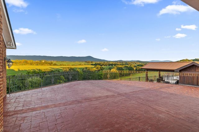 1020 Thomas Road, Benton, TN 37307